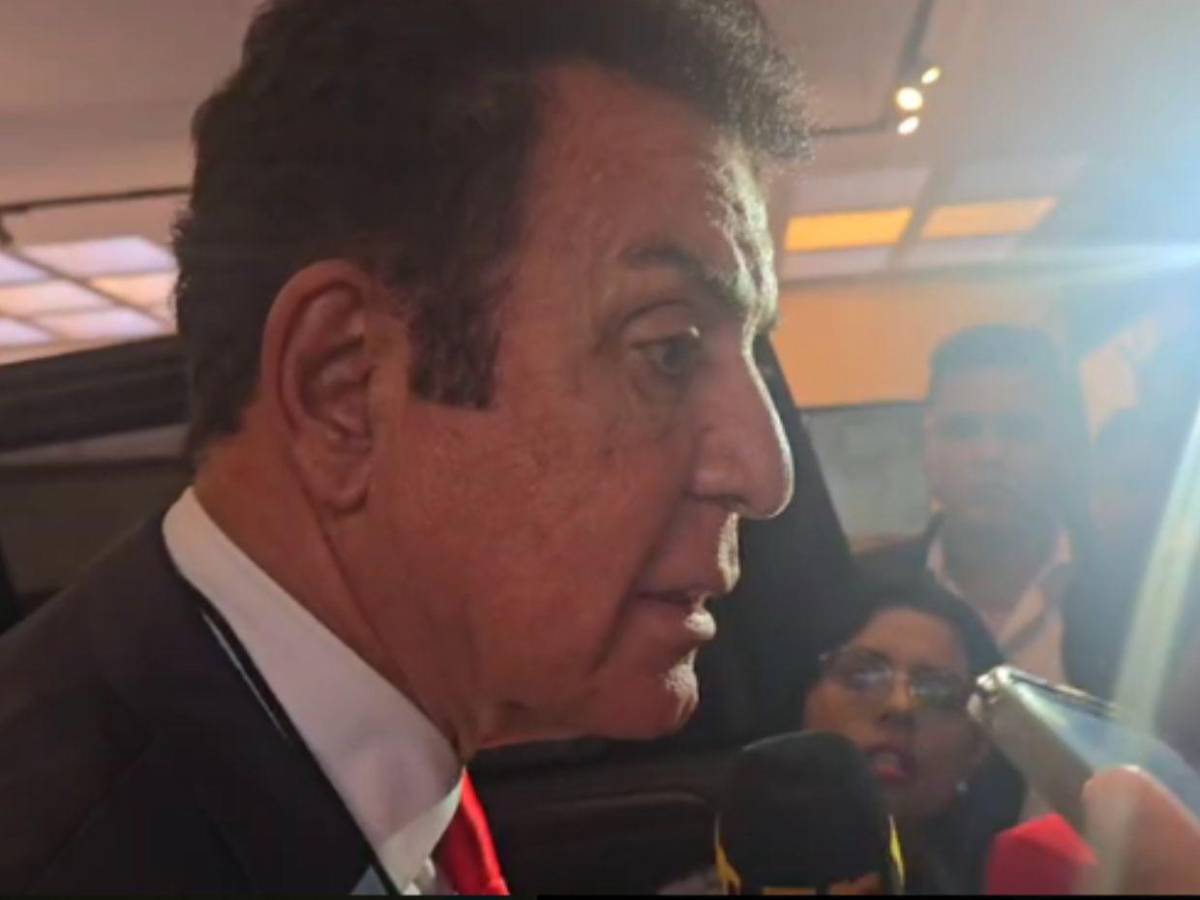 “No veo a ‘Mel’ desde febrero de 2022”: Salvador Nasralla niega reuniones con Libre