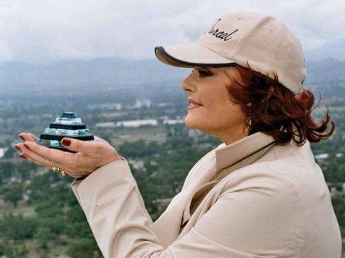 A 20 años de su muerte, Rocío Dúrcal vuelve a los cines con concierto remasterizado