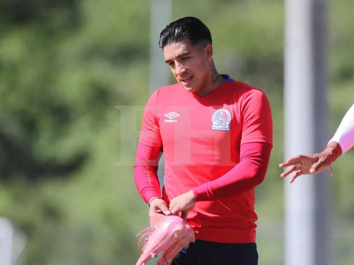 Otro jugador se va de Olimpia, sorpresa con Chirinos y se preparan para enfrentar a Real España