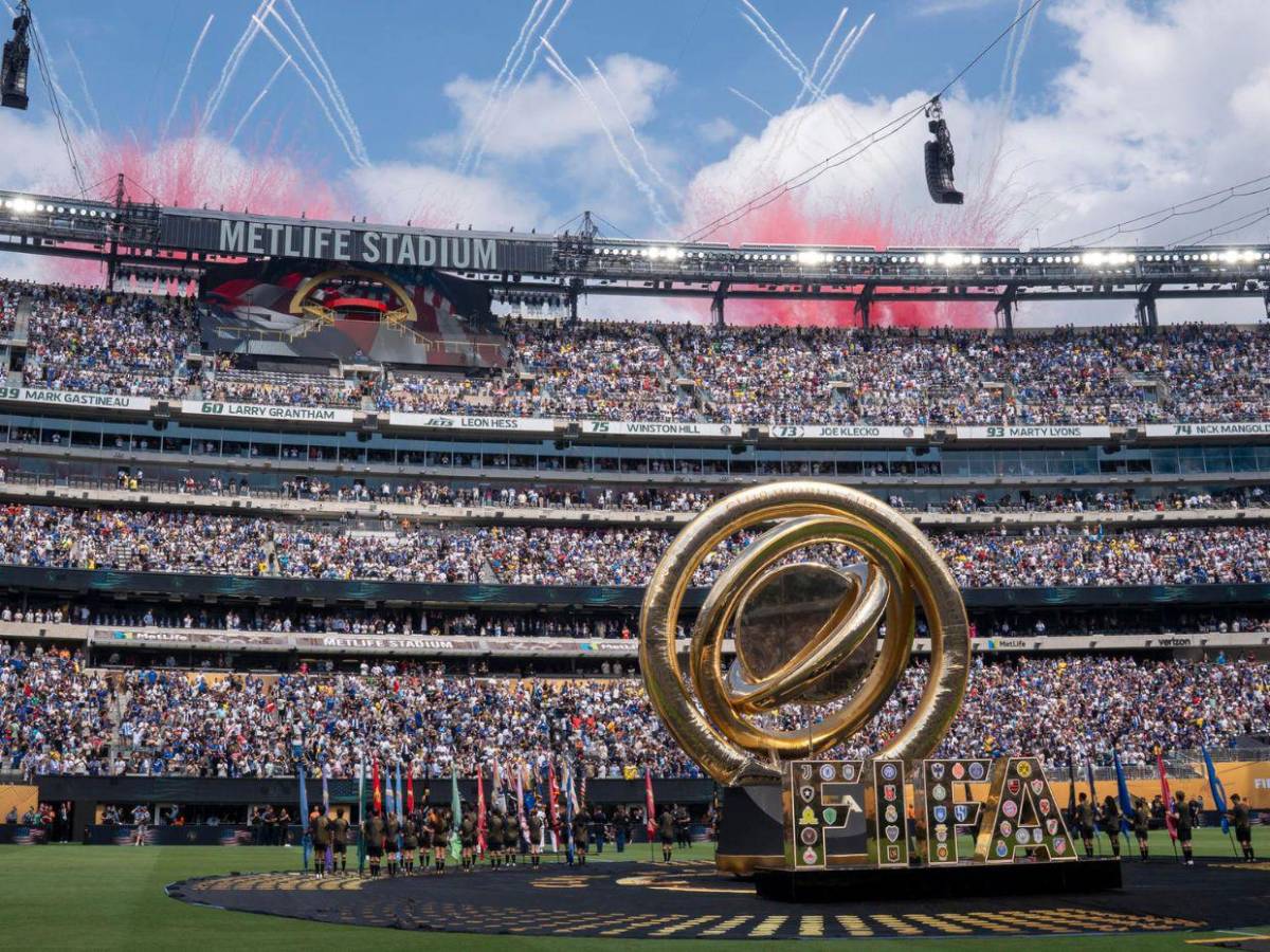 Trump, J Balvin y otros famosos presentes en la final del Mundial de Clubes 2025