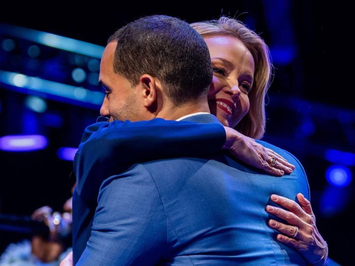 Mexicana Helena Moreno asume como primera alcaldesa latina de Nueva Orleans, EE UU