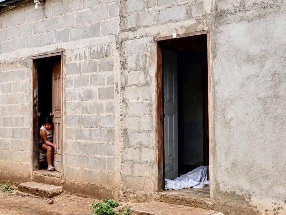 Celulares tienen evidencia: sospechosa pagó a dos personas para matar a Yeni Rivera en Colón