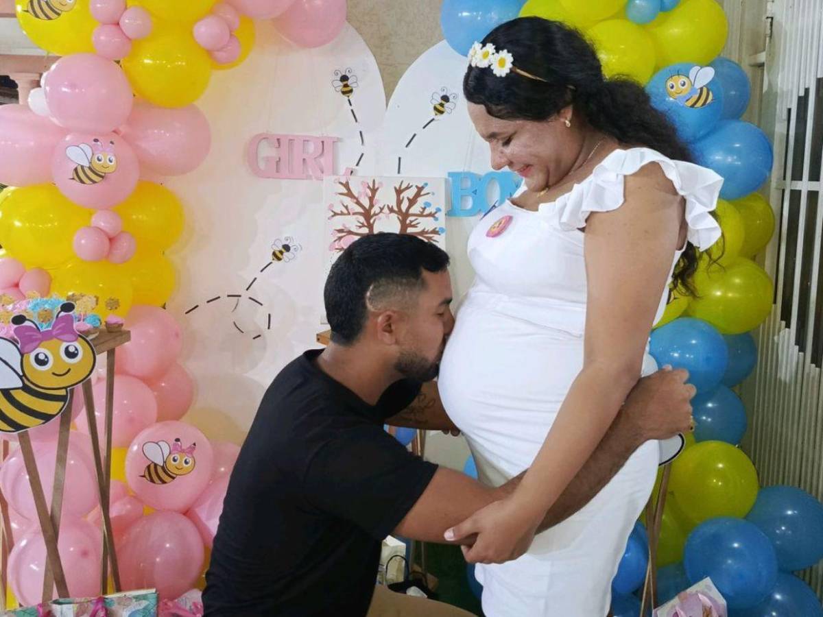 Joven con 8 meses de embarazo enfrenta deformación facial tras error médico