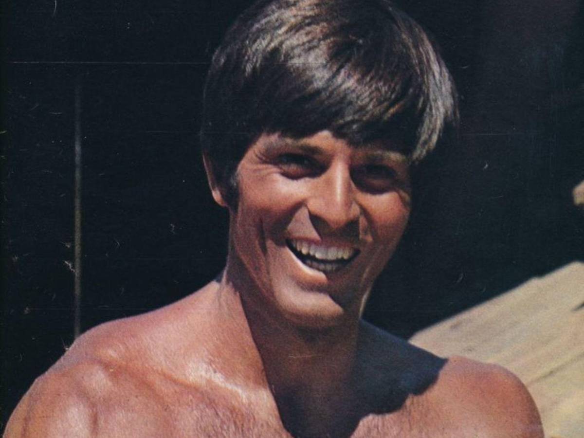 88 años y en forma: El actor Jorge Rivero sorprende con su rutina de ejercicio