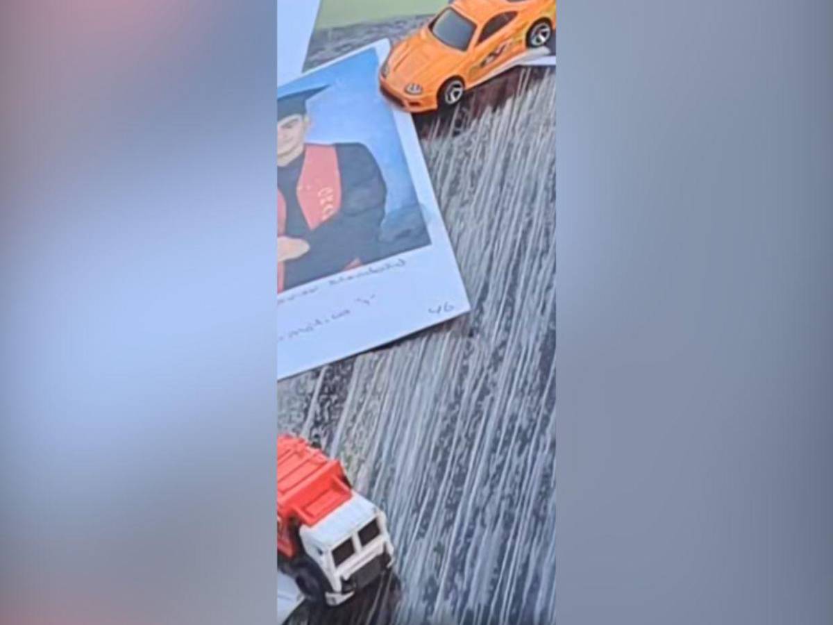 Con sus carritos sobre el ataúd despidieron a José Mendoza, muerto en accidente en Cortés