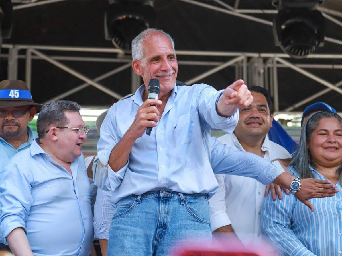 ¿Por qué Nasry Asfura asumirá la presidencia en el Congreso y no en el Estadio Nacional?