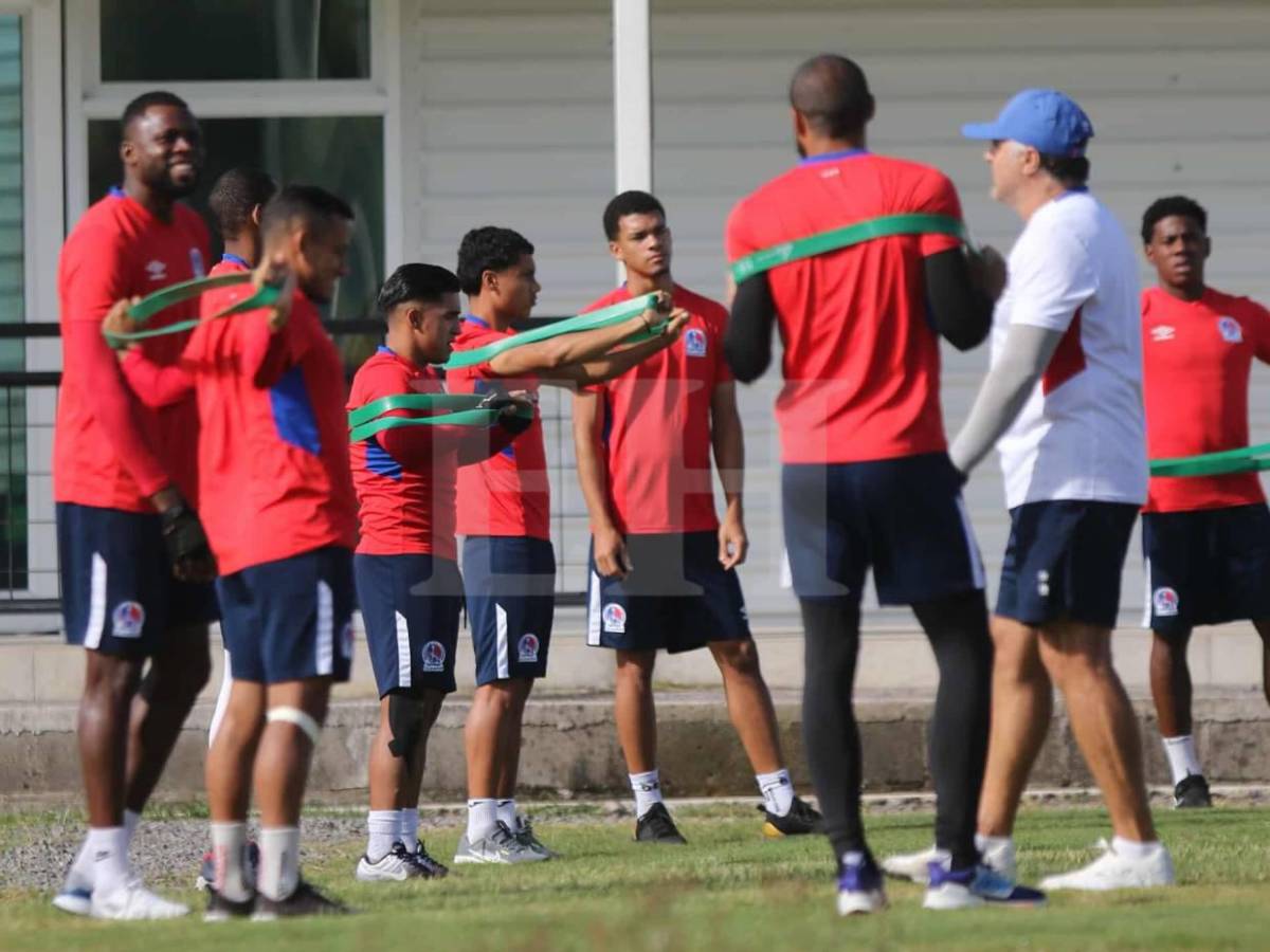 Otro jugador se va de Olimpia, sorpresa con Chirinos y se preparan para enfrentar a Real España