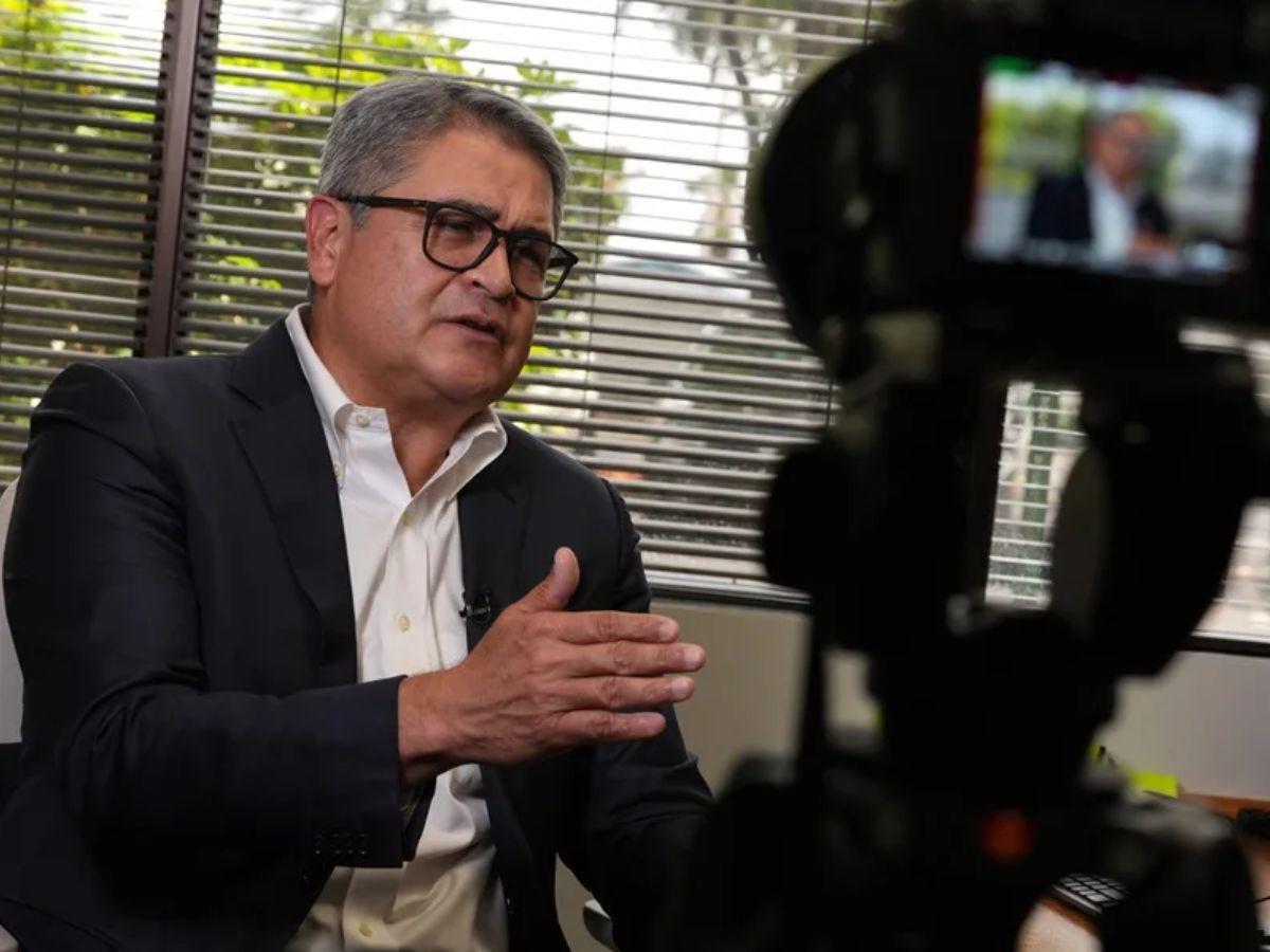 Estoy en categoría 1 de protección: JOH habla de su seguridad de cara a su regreso a Honduras