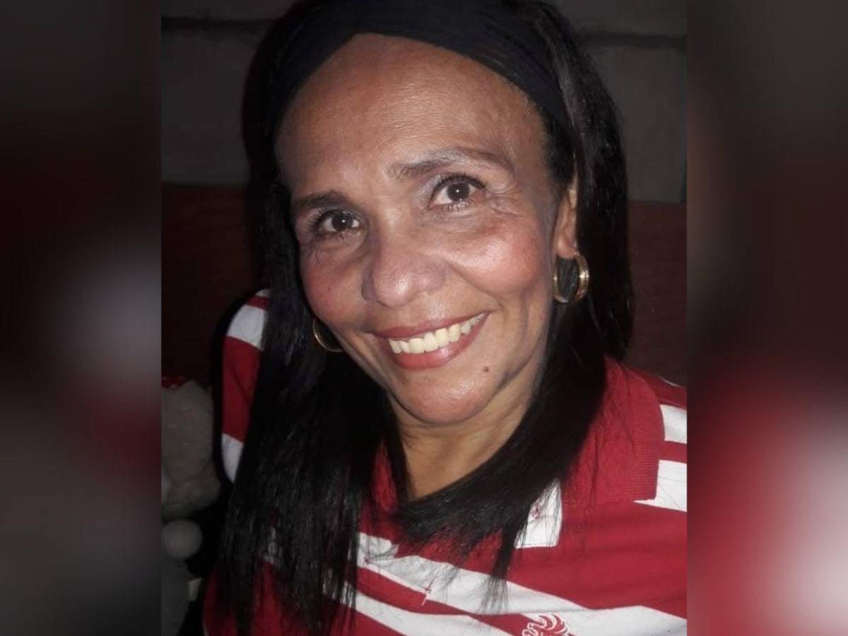 Hallan a una madre enterrada en su patio en Costa Rica; su hijo es el principal sospechoso