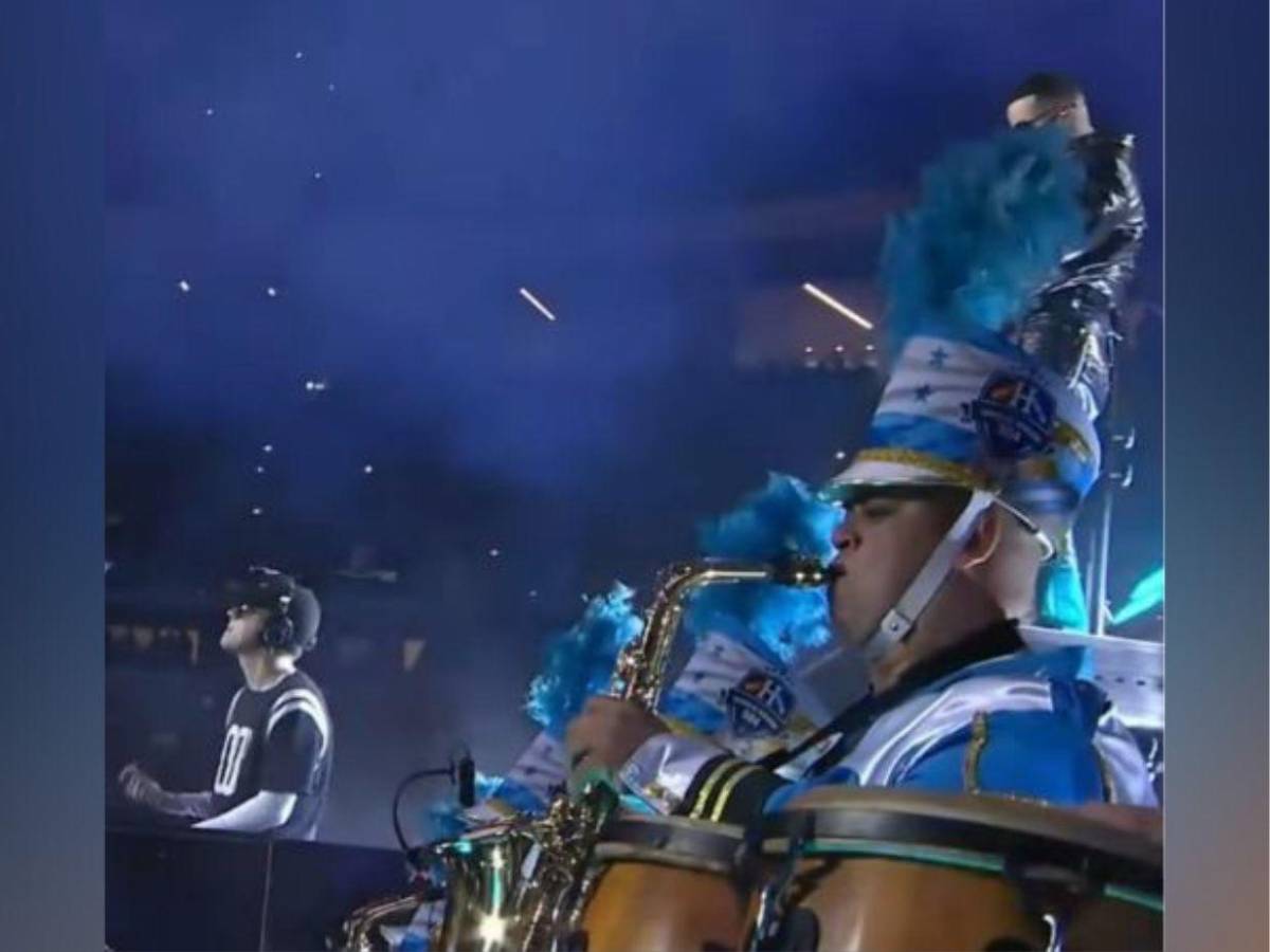 Banda Honduras 504 deslumbró en show de medio tiempo de la NFL junto a Daddy Yankee y Bizarrap