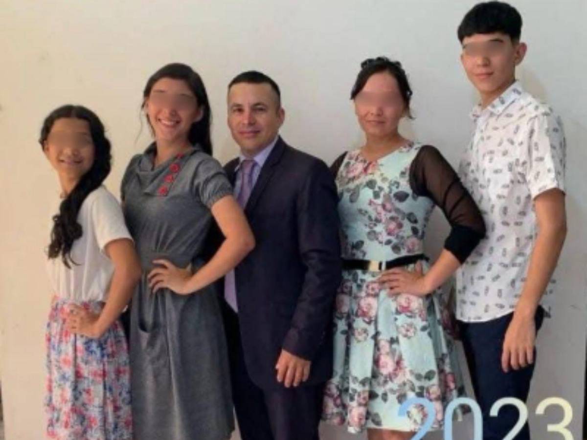 Fue poseído por el diablo: Pastor que abusó de su hijastra es defendido por sus seguidores