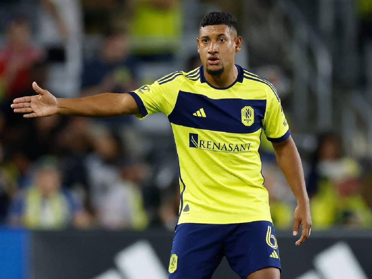 Fichajes: Dereck Moncada se va de Olimpia, Moya en la órbita de gigante y Auzmendi a Motagua