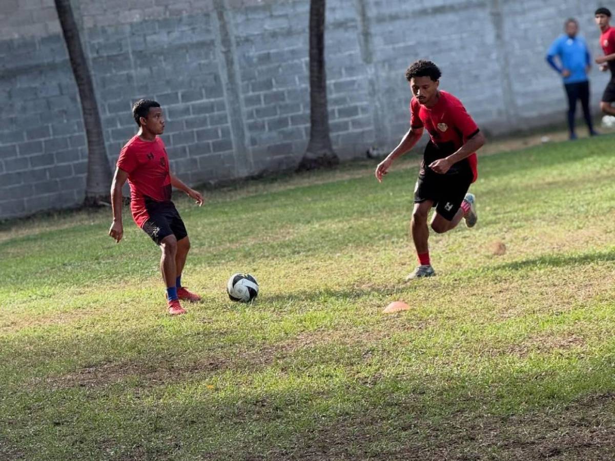 Joven hondureño que fue deportado de EE UU sorprende y es fichado por equipo de Liga Nacional