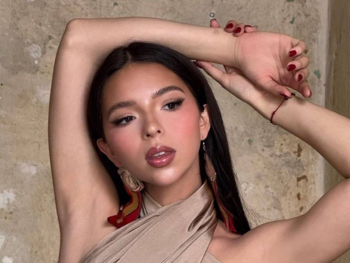 Así fue la escena de celos que Ángela Aguilar le hizo a Nodal en vivo