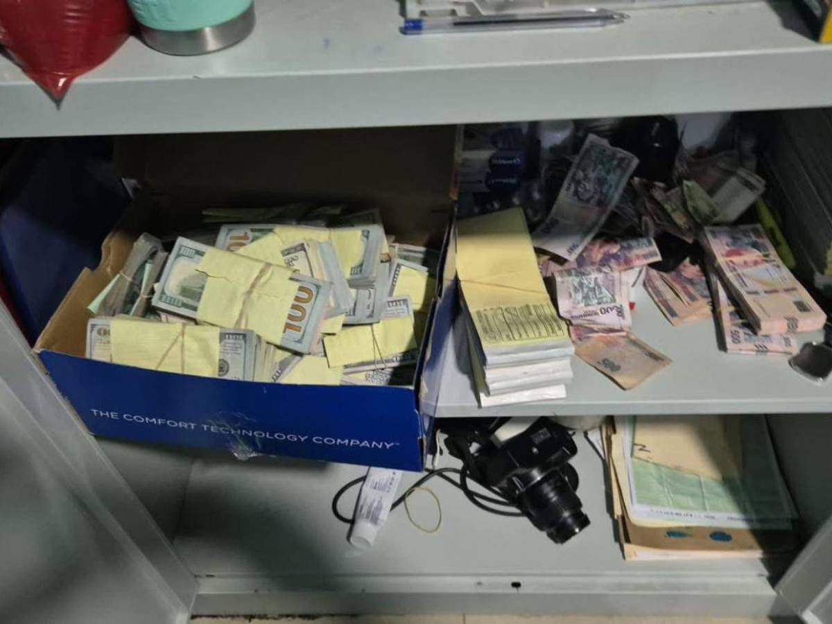 Un mar de personas reclama hoy su dinero ante Inversiones Koriun en Choloma