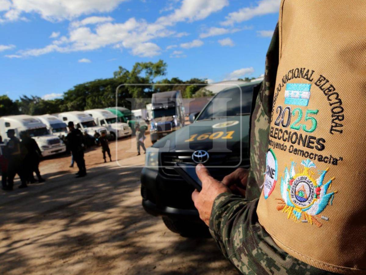 A tiempo y con GPS: así fue el despacho de material electoral