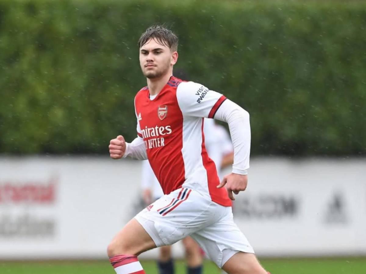 Muere futbolista tras sufrir grave lesión en pleno partido: Su equipo hace drástica petición