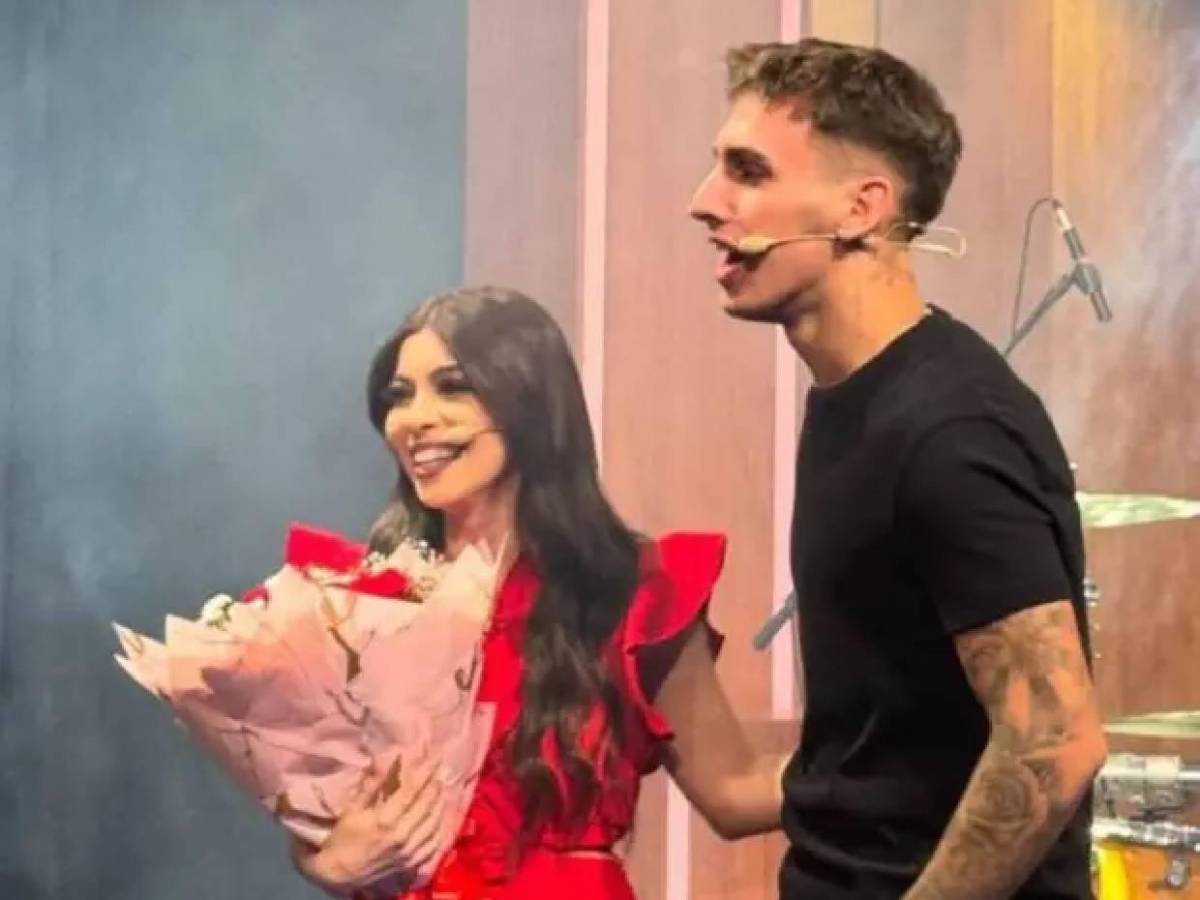 ¿Reconciliación? Rodrigo Auzmendi sorprende a su exnovia Laura Meza con lindo obsequio