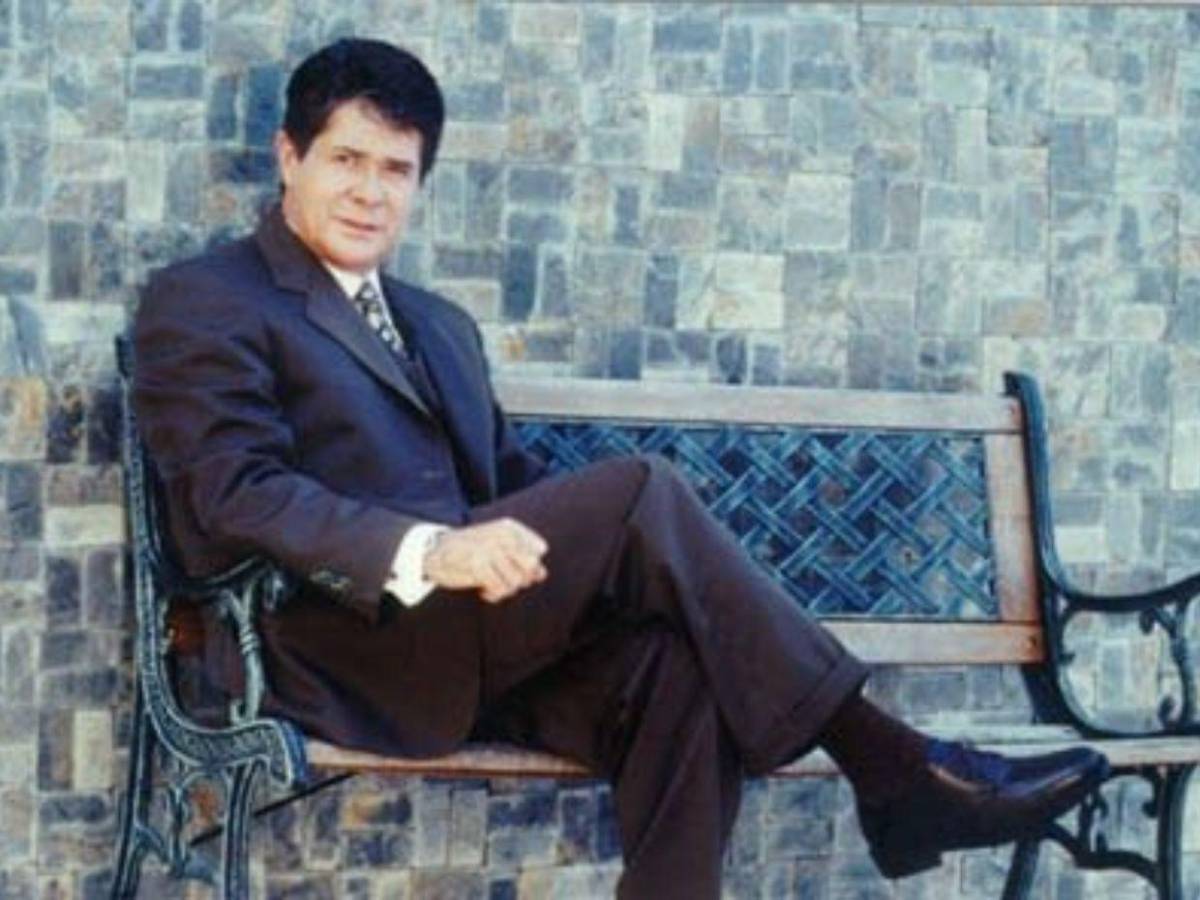 Actor Eduardo Serrano es diagnosticado con cáncer y su familia pide apoyo