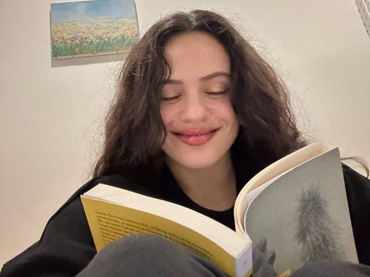 Se filtra Lux, el nuevo y esperado álbum de Rosalía, antes de su lanzamiento