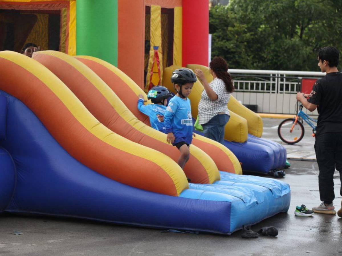 Así se vive la emoción de la Vuelta Infantil 2025