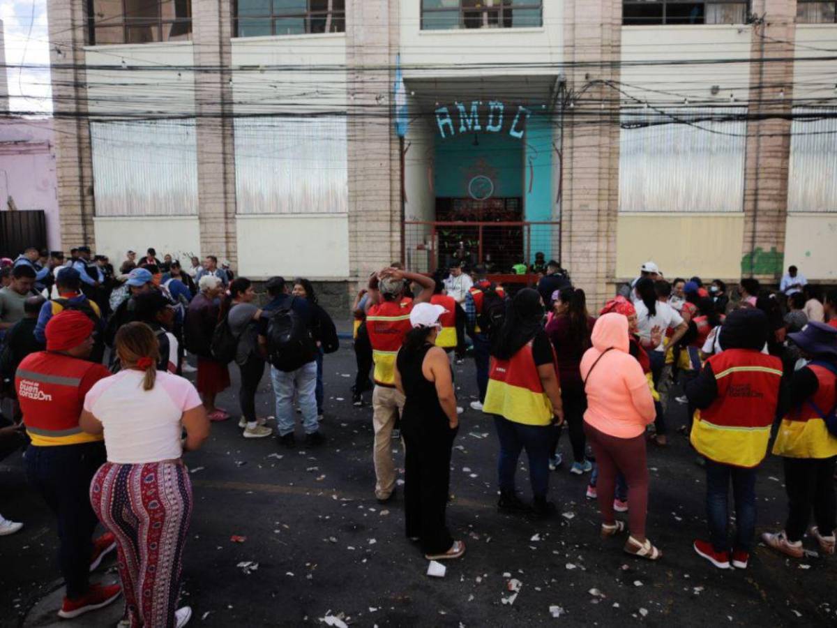 Tristeza: Empleados de barrido de la AMDC protestan por falta de pago y despidos