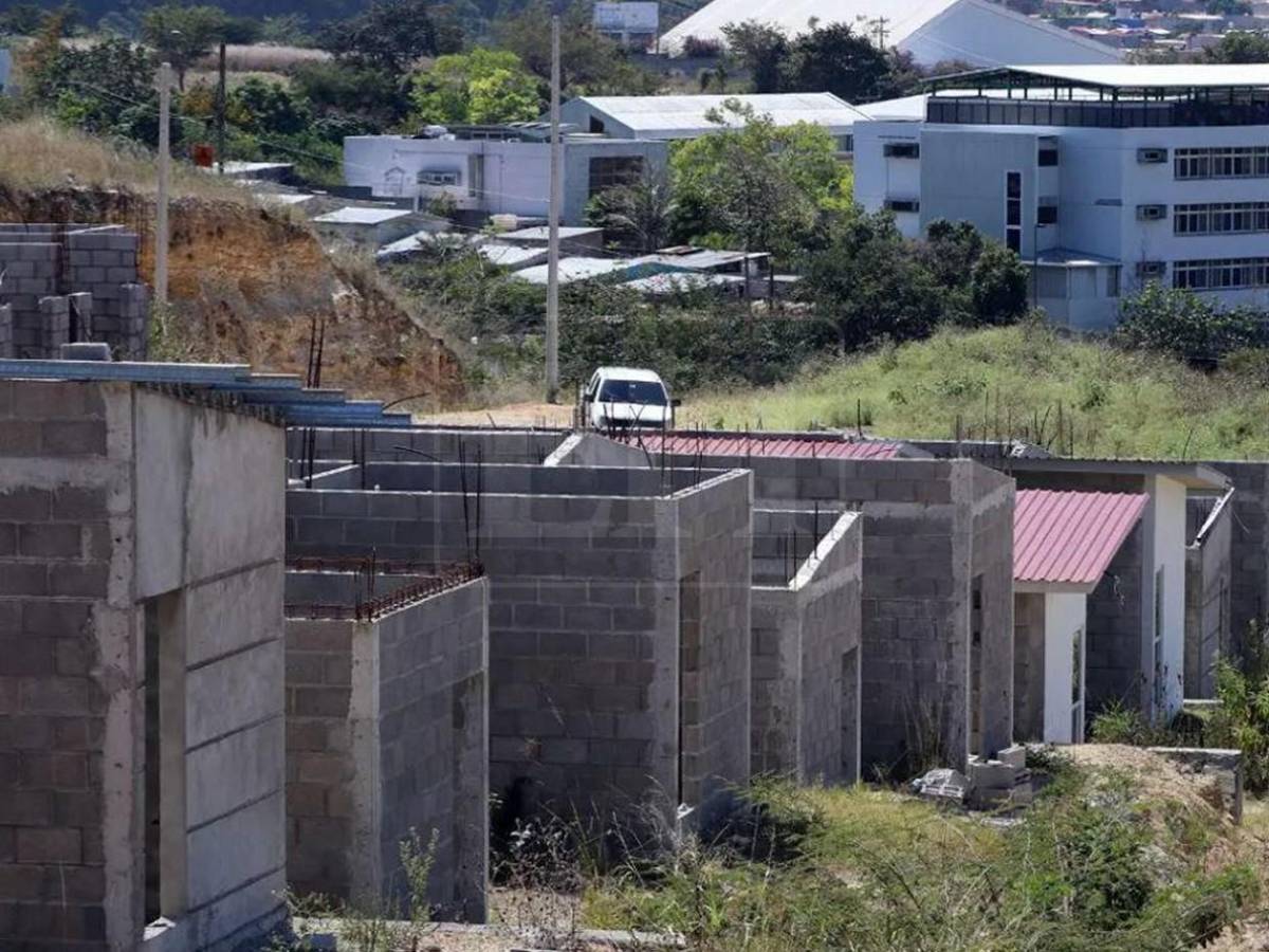 De Villa Solidaridad a obra inconclusa: la promesa fallida para damnificados de la Guillén