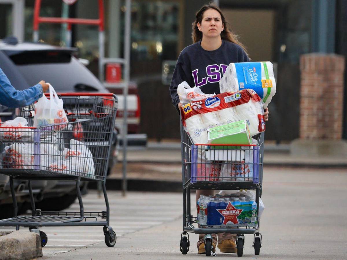 Houston se prepara ante tormenta invernal este fin de semana