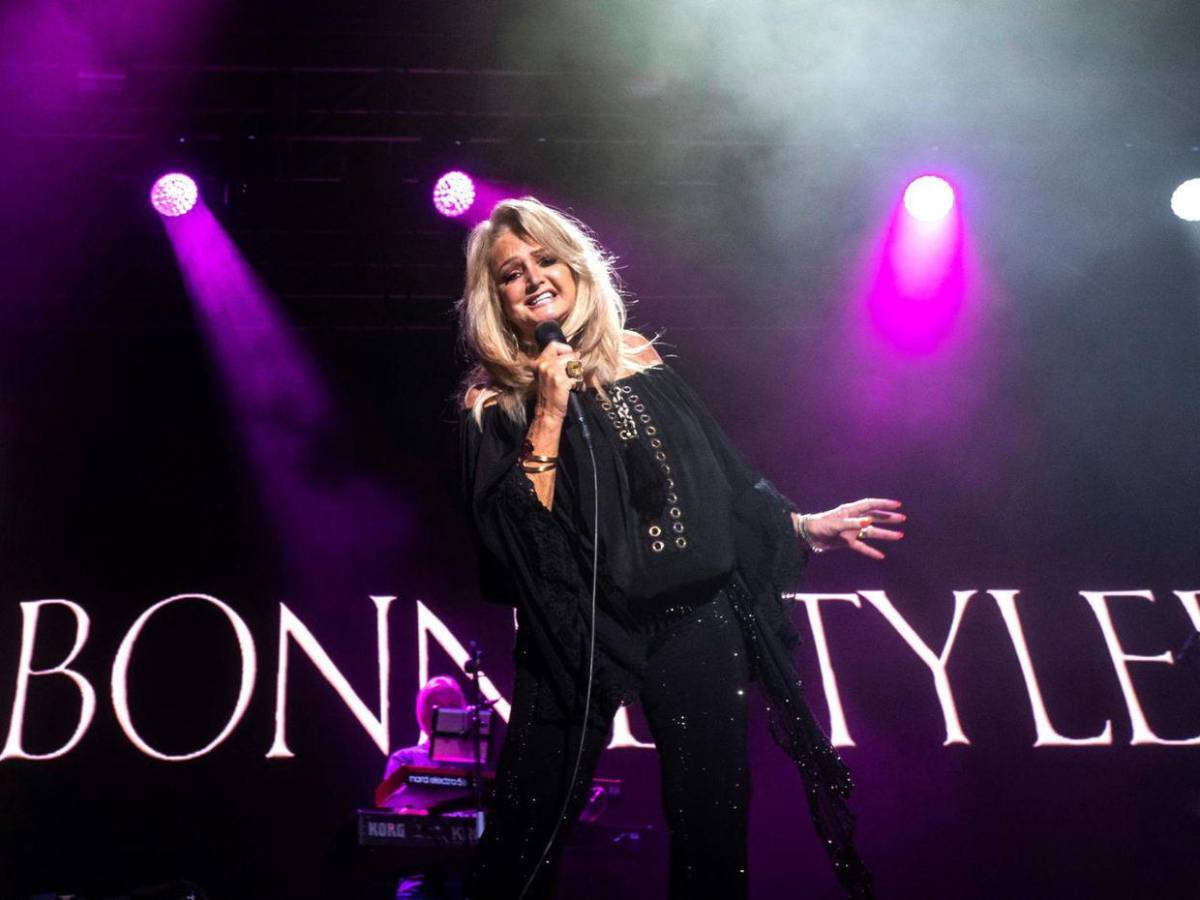 Bonnie Tyler: una estrella mundial que encontró refugio en el Algarve, Portugal
