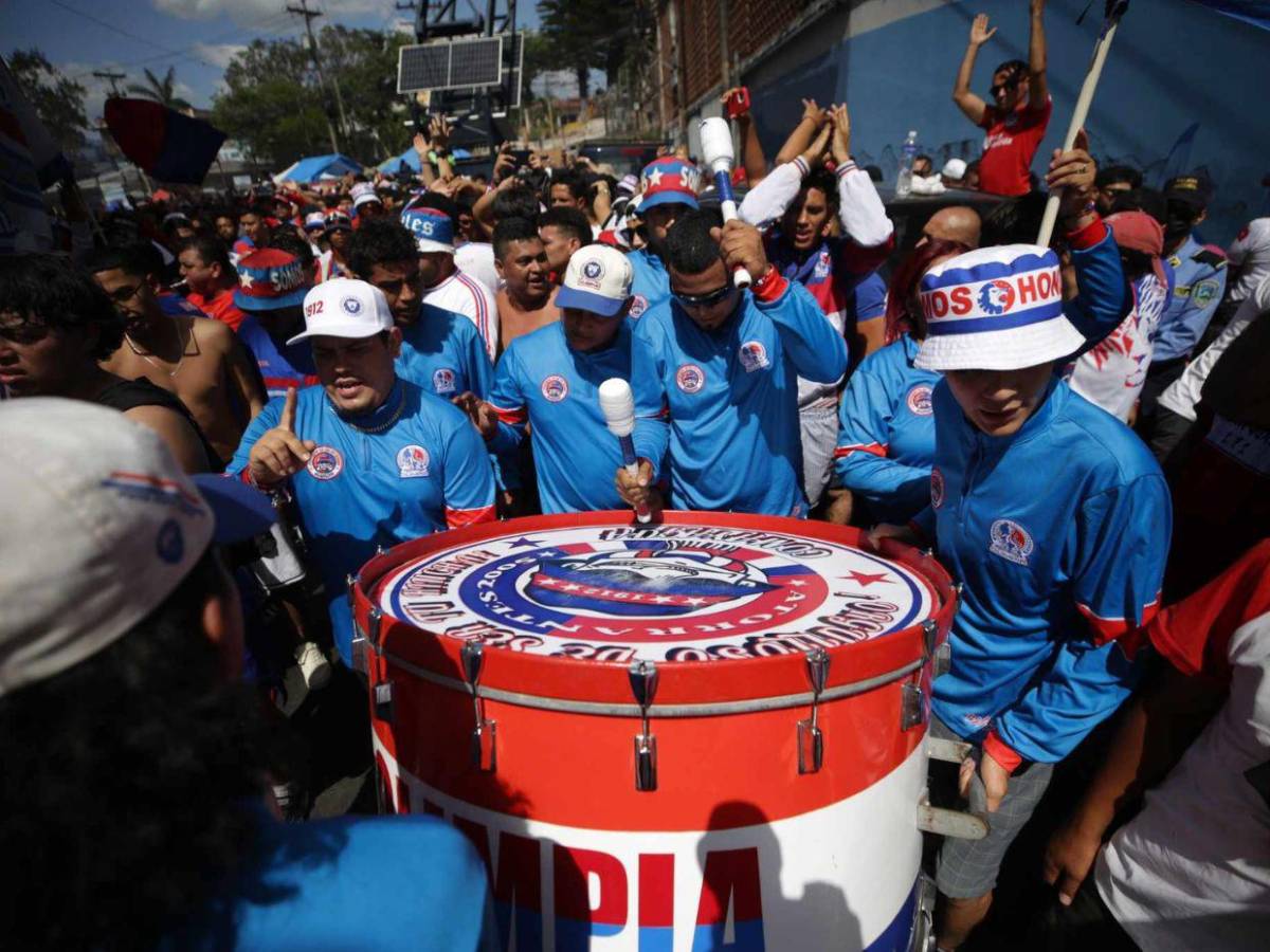 Cientos de olimpistas presentes en la final con el sueño de conquistar la 39