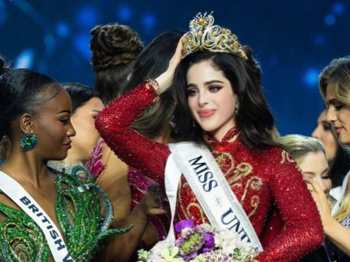 ¿Quién es la familia de Fátima Bosch, la reina de Miss Universo 2025?