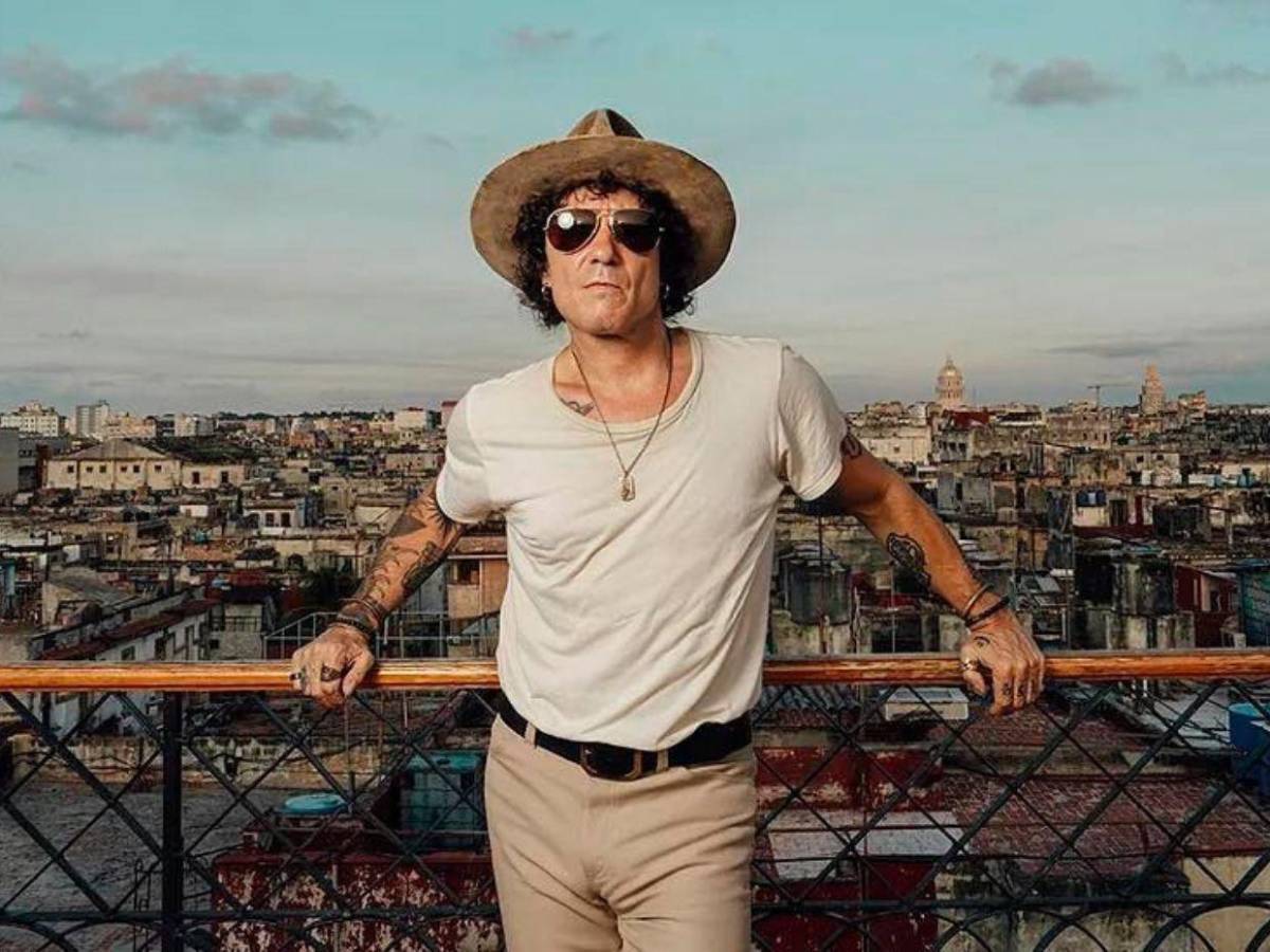 Enrique Bunbury se embarca en su Huracán ambulante tour