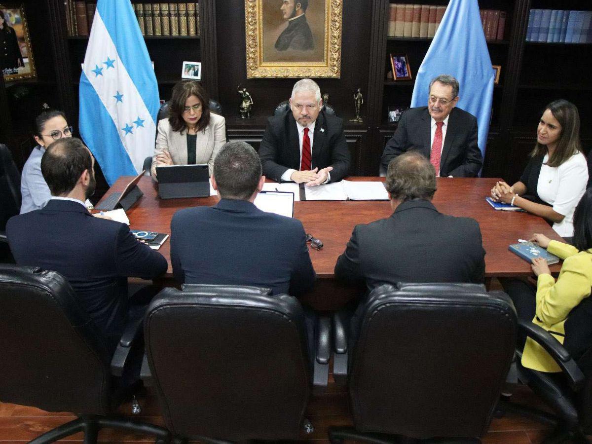 ¿Ex miembros de la Maccih son parte del proceso para instalar la CICIH?