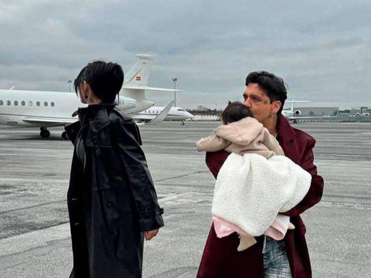 Christian Nodal desata críticas por mostrar el cuarto de su hija y un cuento dedicado a ella