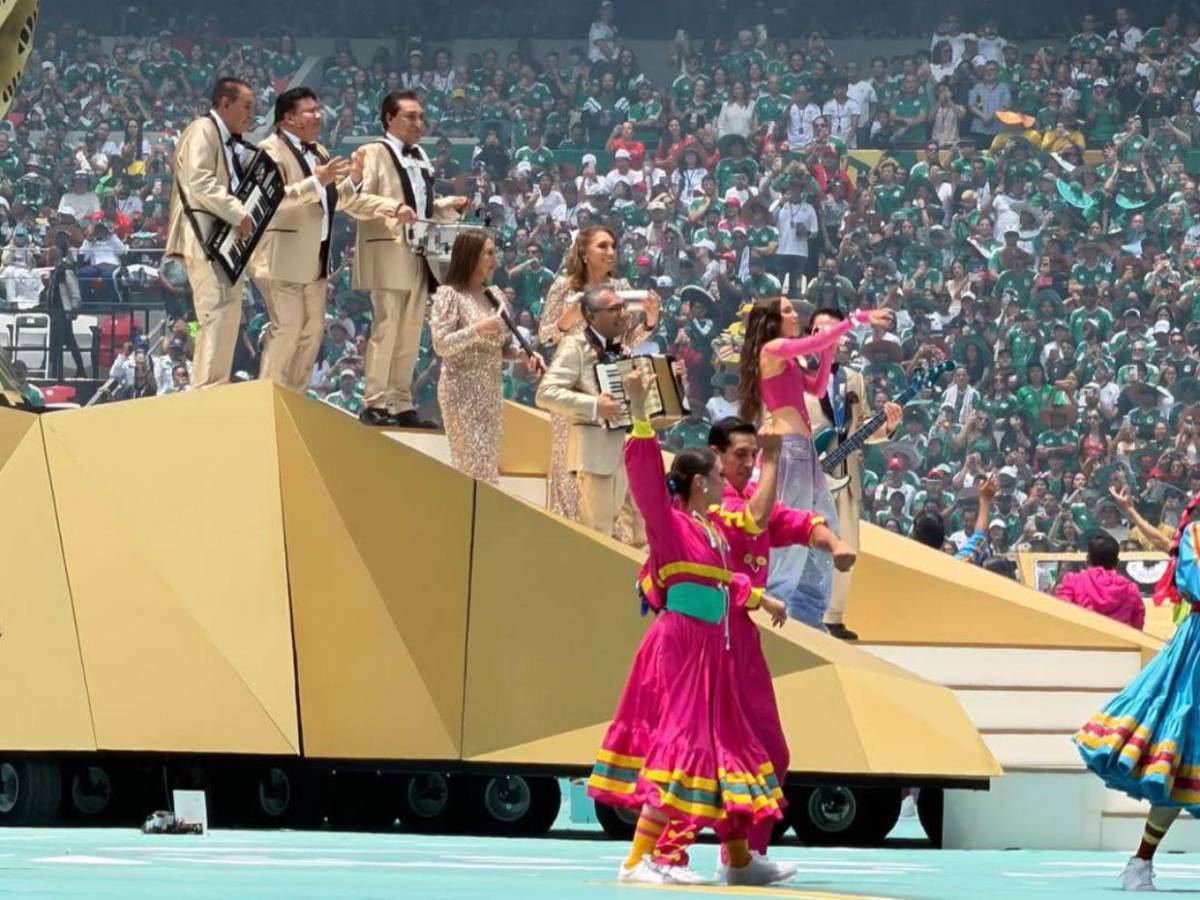 Estrellas de la música que encendieron el Azteca en la apertura del Mundial 2026