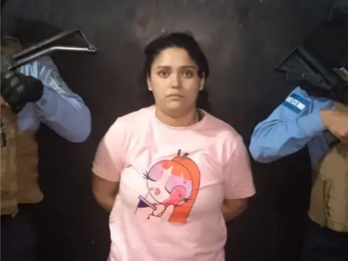 Hermana de Caracolito es capturada y acusada de ser administradora de la pandilla 18