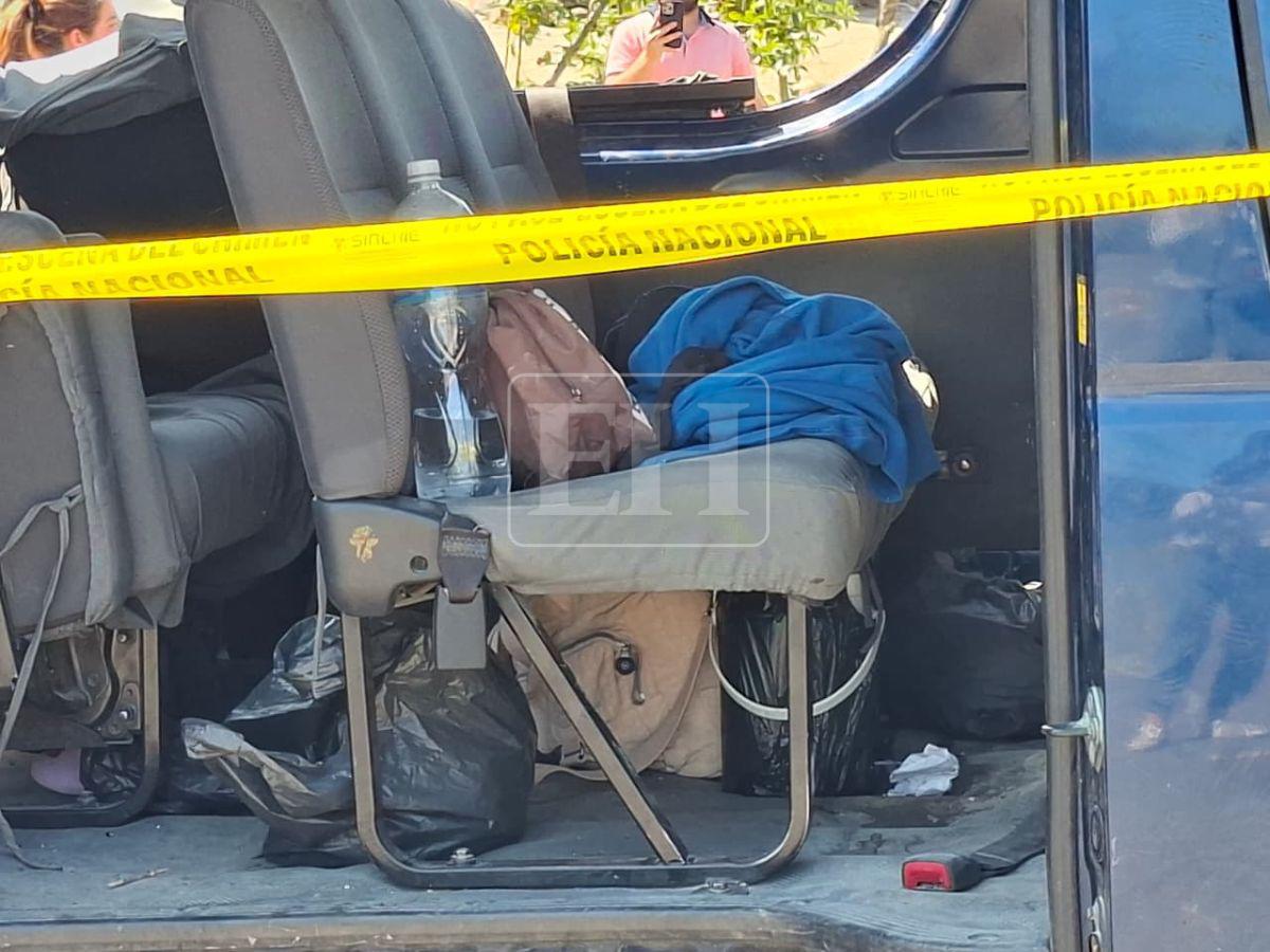 Madre quedó colgada del bus: desgarradoras escenas tras accidente en Potrerillos