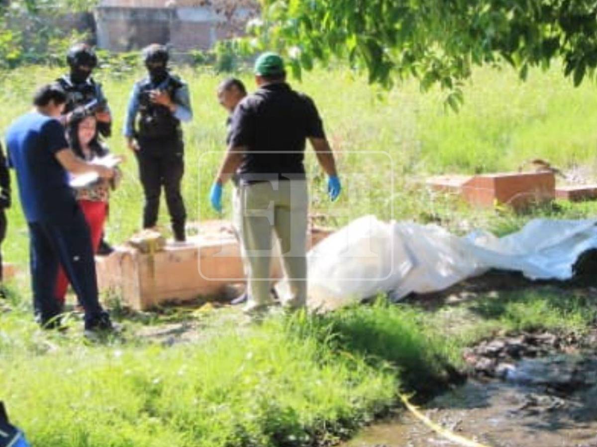 Lo que se sabe del cuerpo encontrado dentro de un pozo en un cementerio de la capital