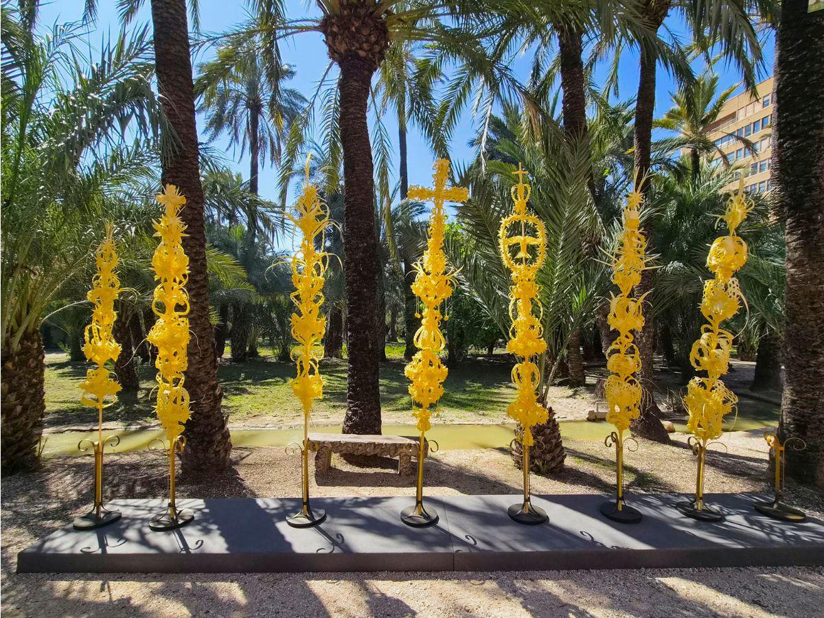 Fieles de todo el mundo celebran el Domingo de Ramos con palmas e imágenes religiosas