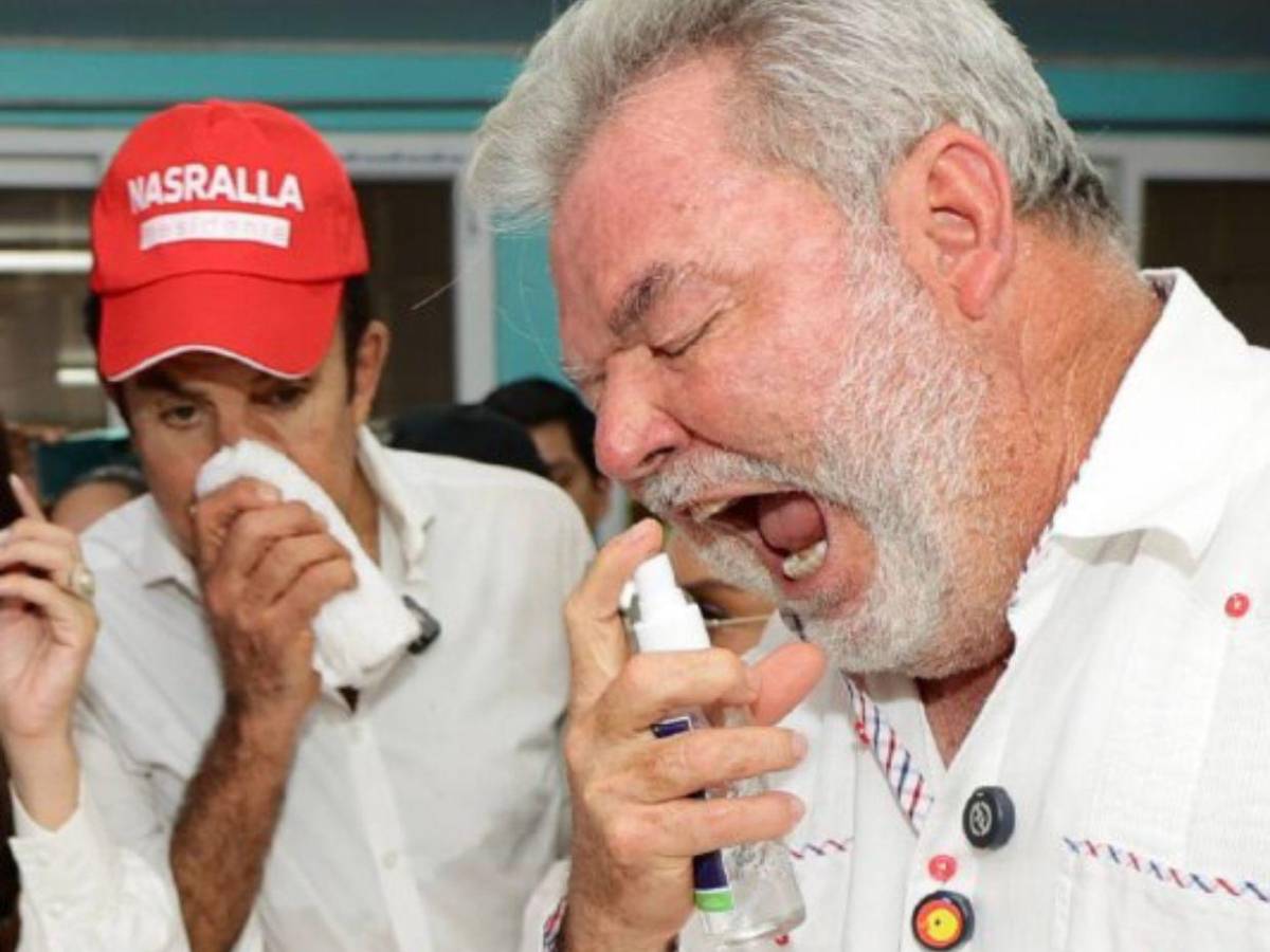 Curiosidades de las elecciones: desinfectante en la boca, tinta indeleble, perritos y cachetadas