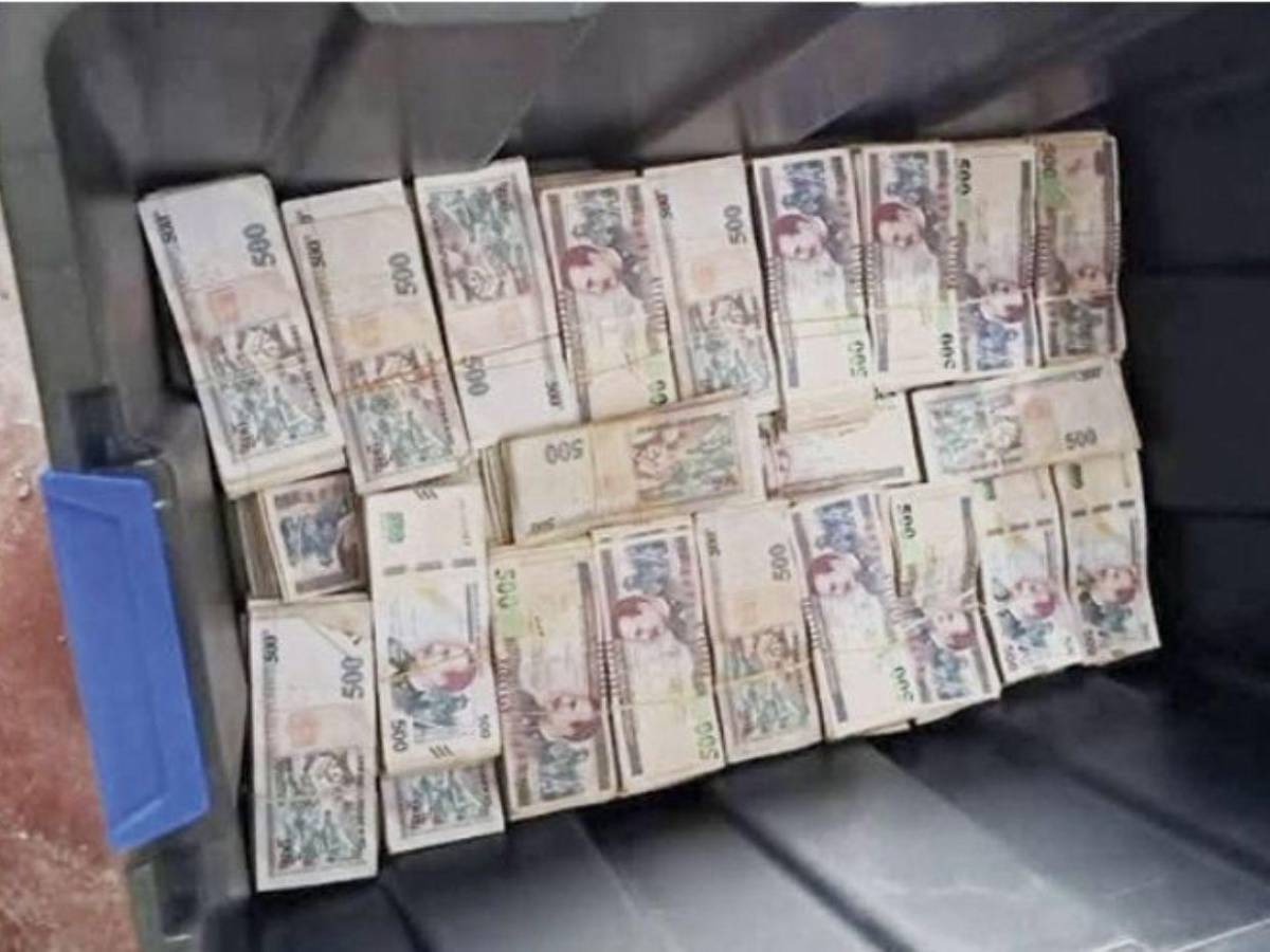 Un mar de personas reclama hoy su dinero ante Inversiones Koriun en Choloma