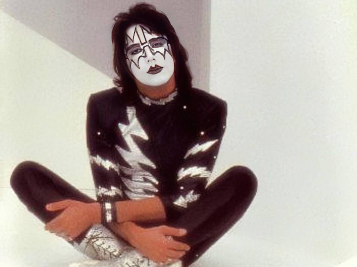 Revelan verdadera causa de muerte de Ace Frehley, exguitarrista de Kiss