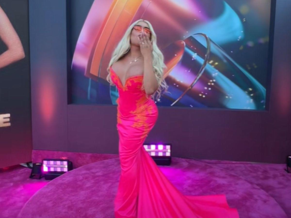 Al estilo Karol G: Wendy Guevara deslumbra en los Premio Lo Nuestro 2026
