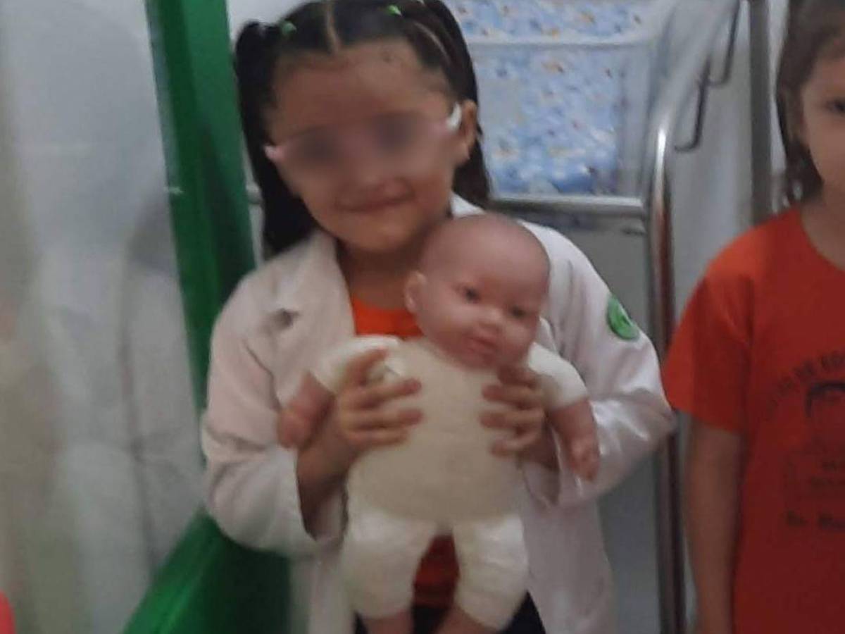 Espero que ese malnacido que te lastimó pague su crimen: maestra de Kimberly Sabillón