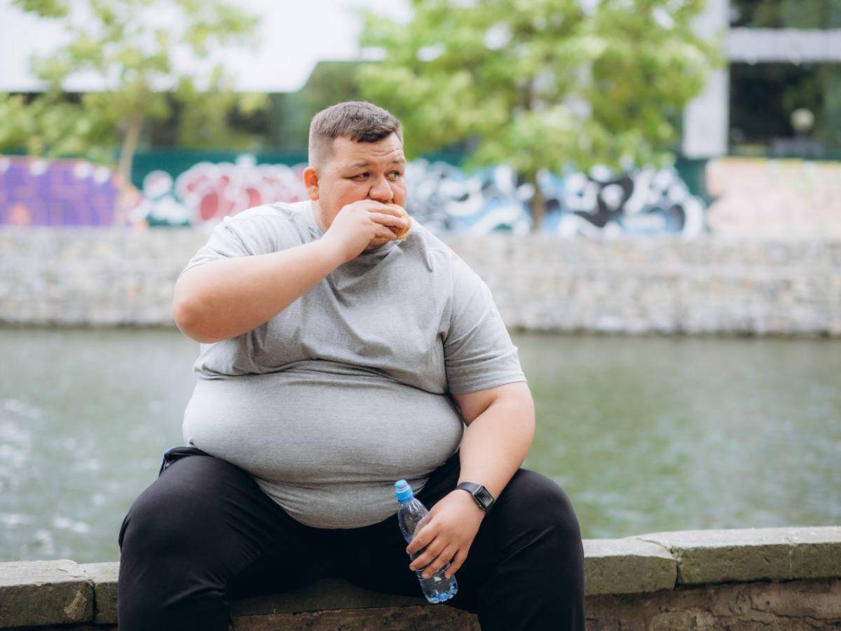 ¿Por qué EE UU podría negar visas a extranjeros con problemas de salud como obesidad y diabetes?