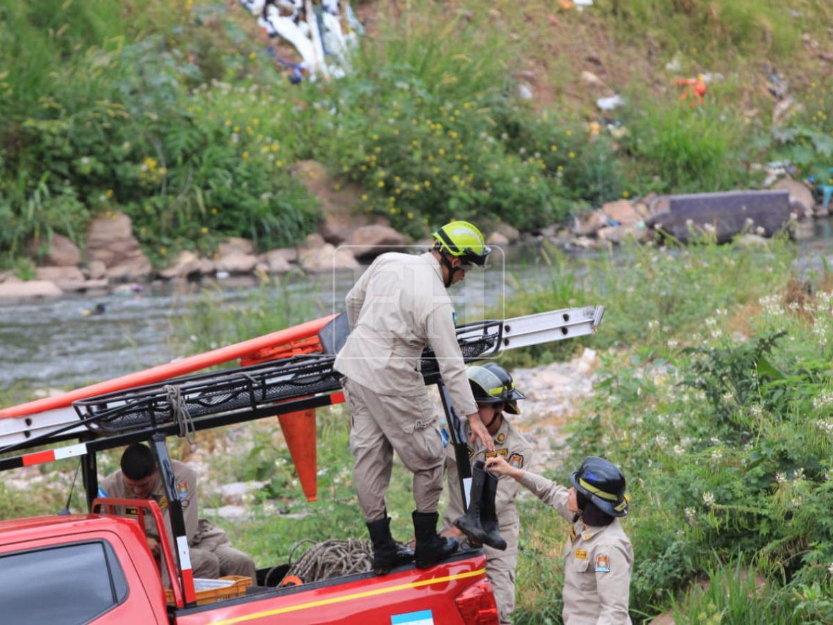 Su cuerpo ya estaba rígido: así rescataron a hombre hallado muerto en el río Choluteca