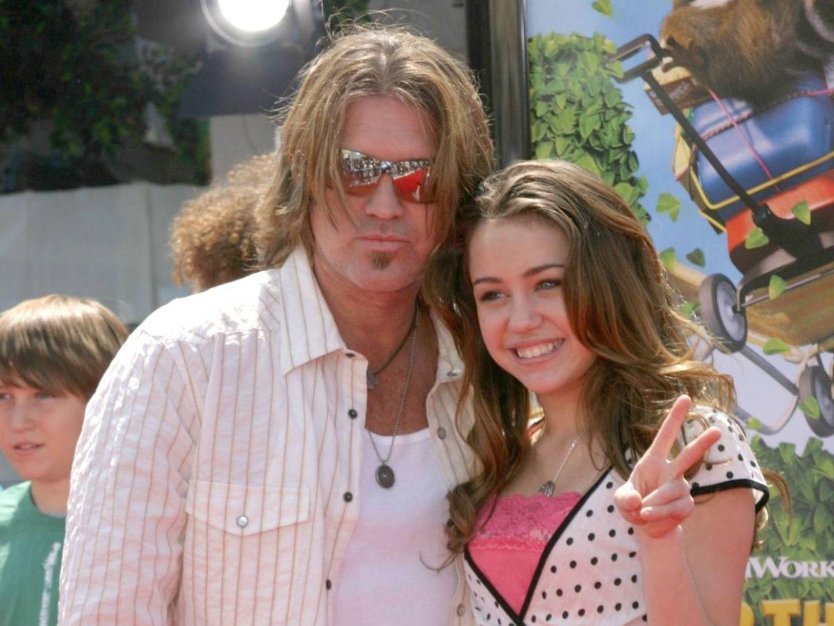 Billy Ray Cyrus gana demanda contra mujer que alegó ser la mamá biológica de Miley Cyrus