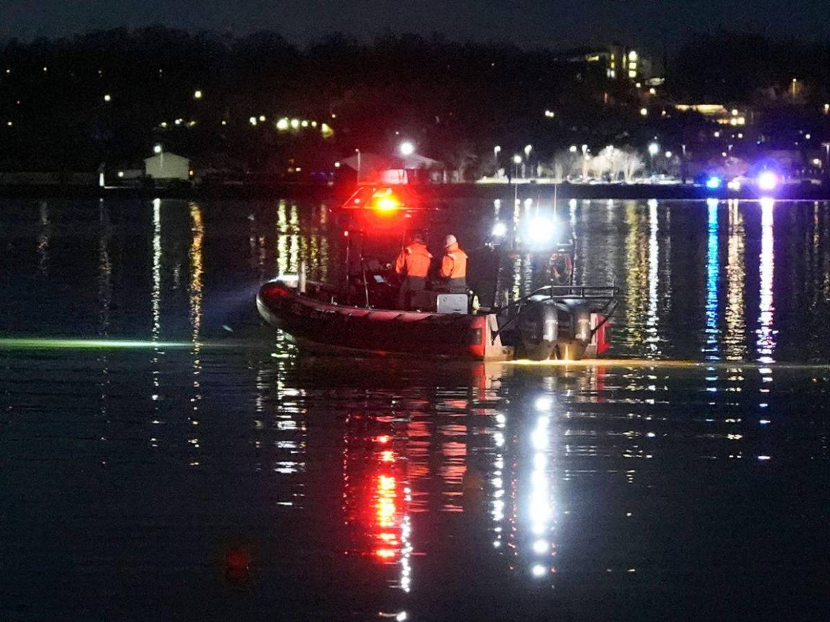 Atletas profesiones y menores: rostros de las víctimas de accidente aéreo en Washington