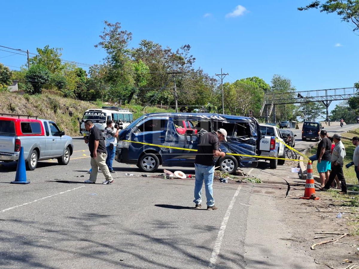 Madre quedó colgada del bus: desgarradoras escenas tras accidente en Potrerillos
