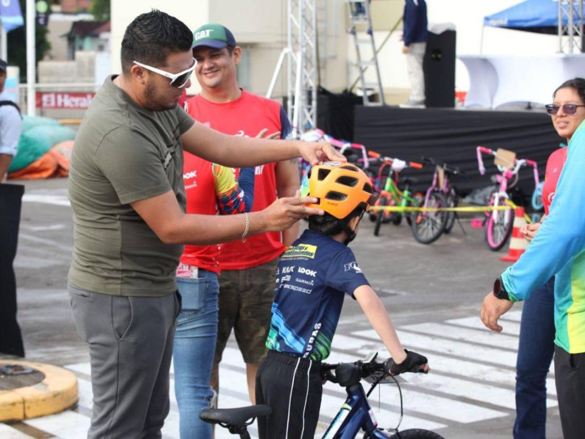 Así se vive la emoción de la Vuelta Infantil 2025